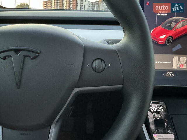 Червоний Тесла Model Y, об'ємом двигуна 0 л та пробігом 54 тис. км за 27500 $, фото 29 на Automoto.ua