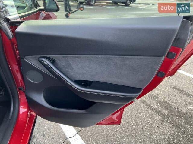 Червоний Тесла Model Y, об'ємом двигуна 0 л та пробігом 78 тис. км за 22500 $, фото 14 на Automoto.ua
