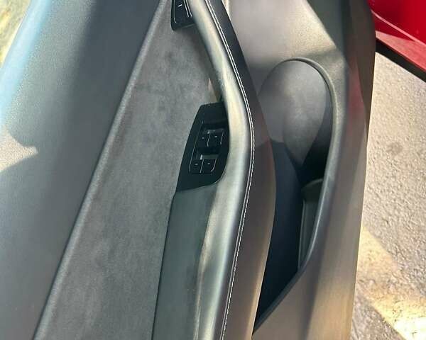 Красный Тесла Model Y, объемом двигателя 0 л и пробегом 97 тыс. км за 21300 $, фото 9 на Automoto.ua