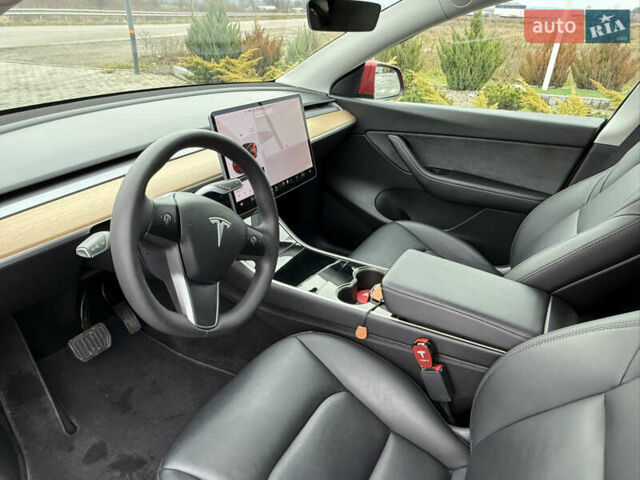 Красный Тесла Model Y, объемом двигателя 0 л и пробегом 80 тыс. км за 21500 $, фото 12 на Automoto.ua