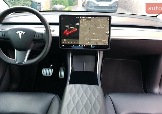 Червоний Тесла Model Y, об'ємом двигуна 0 л та пробігом 136 тис. км за 23500 $, фото 13 на Automoto.ua