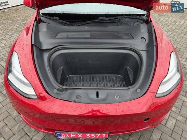 Червоний Тесла Model Y, об'ємом двигуна 0 л та пробігом 230 тис. км за 16200 $, фото 20 на Automoto.ua