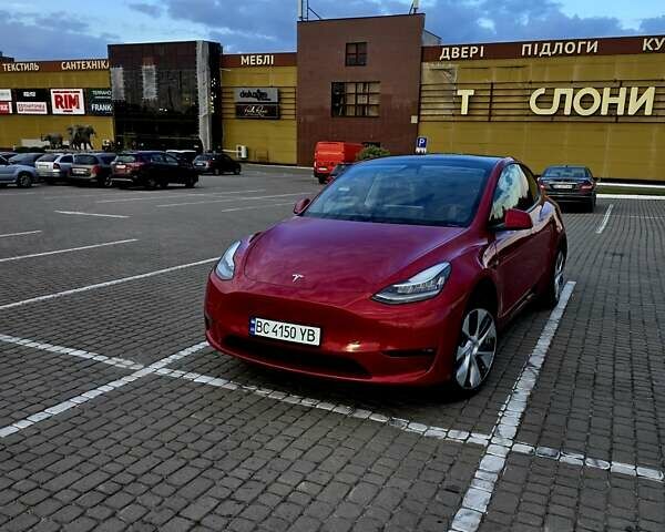 Красный Тесла Model Y, объемом двигателя 0 л и пробегом 130 тыс. км за 22900 $, фото 2 на Automoto.ua