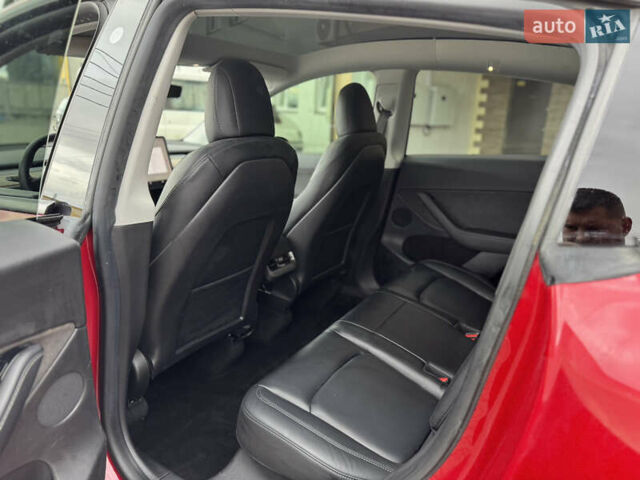 Червоний Тесла Model Y, об'ємом двигуна 0 л та пробігом 117 тис. км за 19500 $, фото 30 на Automoto.ua