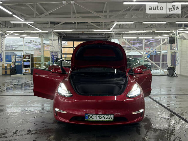 Красный Тесла Model Y, объемом двигателя 0 л и пробегом 25 тыс. км за 36900 $, фото 25 на Automoto.ua