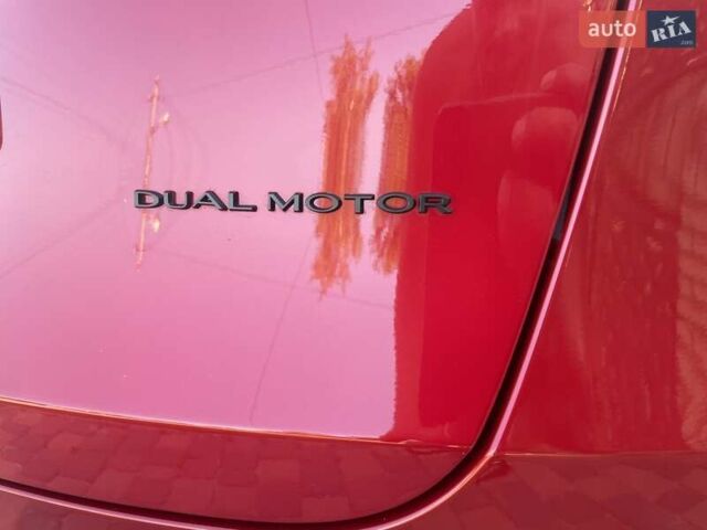 Червоний Тесла Model Y, об'ємом двигуна 0 л та пробігом 86 тис. км за 27500 $, фото 16 на Automoto.ua