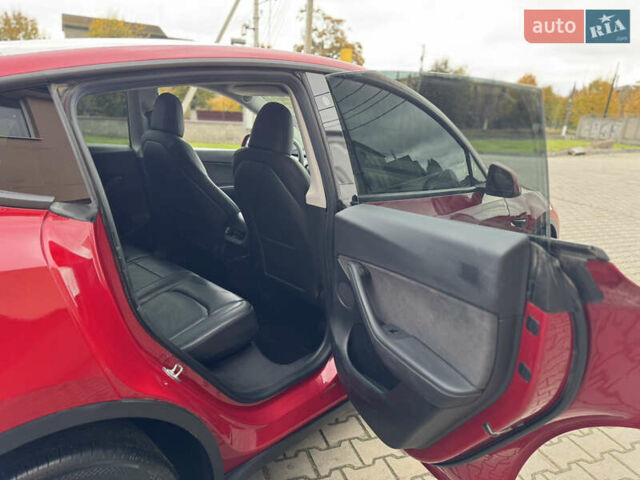 Червоний Тесла Model Y, об'ємом двигуна 0 л та пробігом 117 тис. км за 19500 $, фото 28 на Automoto.ua