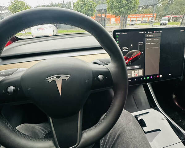 Червоний Тесла Model Y, об'ємом двигуна 0 л та пробігом 65 тис. км за 20900 $, фото 10 на Automoto.ua