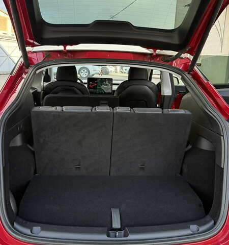 Красный Тесла Model Y, объемом двигателя 0 л и пробегом 146 тыс. км за 23000 $, фото 18 на Automoto.ua