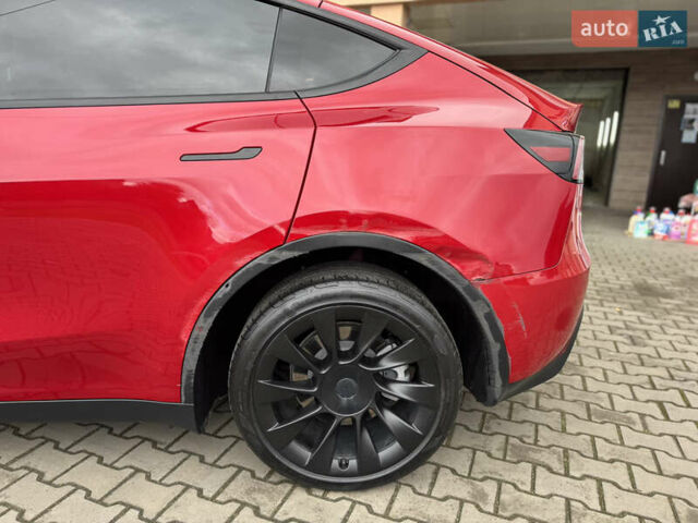 Червоний Тесла Model Y, об'ємом двигуна 0 л та пробігом 117 тис. км за 19500 $, фото 4 на Automoto.ua
