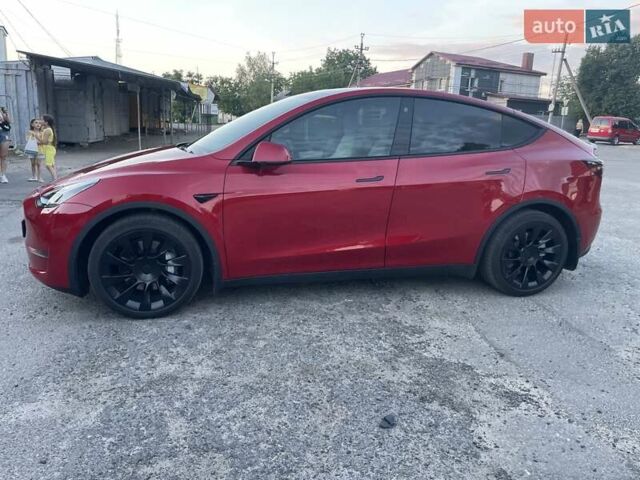 Красный Тесла Model Y, объемом двигателя 0 л и пробегом 81 тыс. км за 27500 $, фото 7 на Automoto.ua
