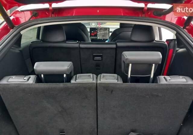 Красный Тесла Model Y, объемом двигателя 0 л и пробегом 150 тыс. км за 25500 $, фото 14 на Automoto.ua