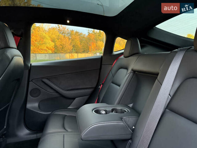 Красный Тесла Model Y, объемом двигателя 0 л и пробегом 60 тыс. км за 25000 $, фото 13 на Automoto.ua
