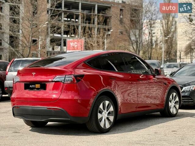 Красный Тесла Model Y, объемом двигателя 0 л и пробегом 75 тыс. км за 25000 $, фото 6 на Automoto.ua