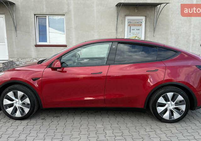 Красный Тесла Model Y, объемом двигателя 0 л и пробегом 146 тыс. км за 23000 $, фото 3 на Automoto.ua