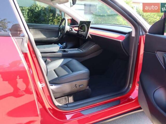 Красный Тесла Model Y, объемом двигателя 0 л и пробегом 85 тыс. км за 22200 $, фото 17 на Automoto.ua