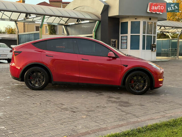 Красный Тесла Model Y, объемом двигателя 0 л и пробегом 60 тыс. км за 25000 $, фото 5 на Automoto.ua