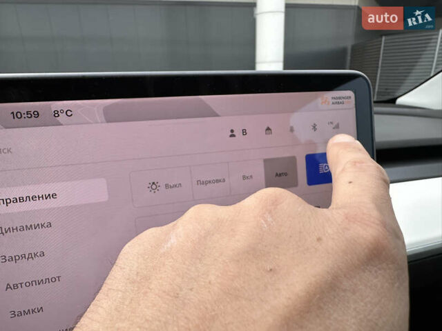 Тесла Model Y 2021 в Киеве на Automoto.ua Красный Тесла Model Y, объемом двигателя 0 л и пробегом 83 тыс. км за 24900 $, фото 27 на Automoto.ua