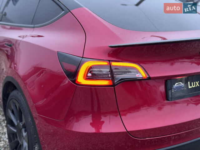 Красный Тесла Model Y, объемом двигателя 0 л и пробегом 85 тыс. км за 23500 $, фото 9 на Automoto.ua