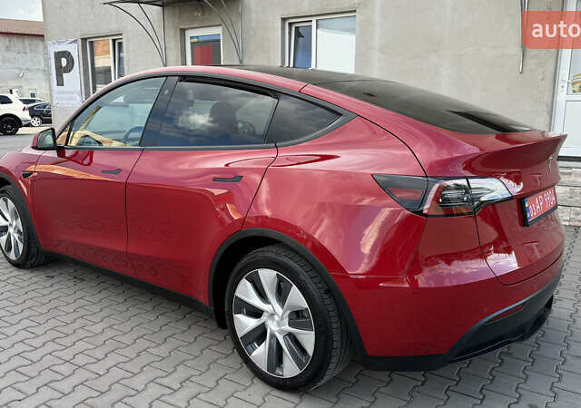 Красный Тесла Model Y, объемом двигателя 0 л и пробегом 146 тыс. км за 23000 $, фото 4 на Automoto.ua