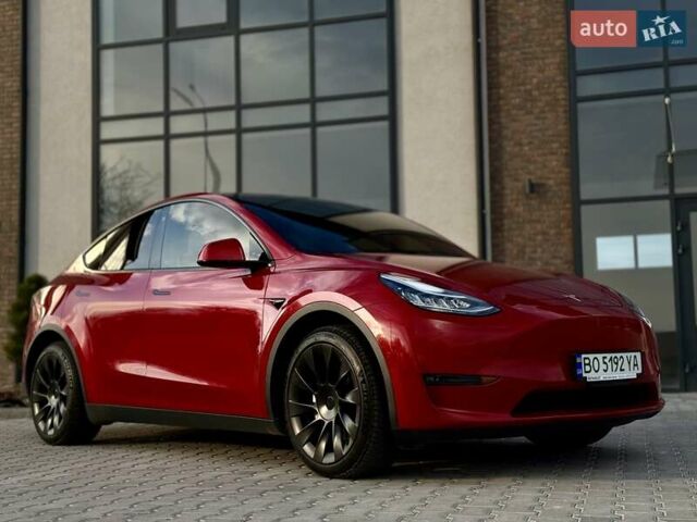 Красный Тесла Model Y, объемом двигателя 0 л и пробегом 100 тыс. км за 25350 $, фото 6 на Automoto.ua