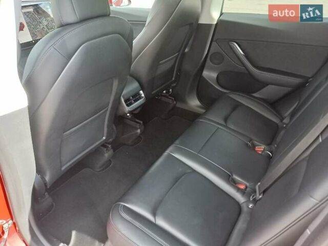 Красный Тесла Model Y, объемом двигателя 0 л и пробегом 70 тыс. км за 24500 $, фото 7 на Automoto.ua