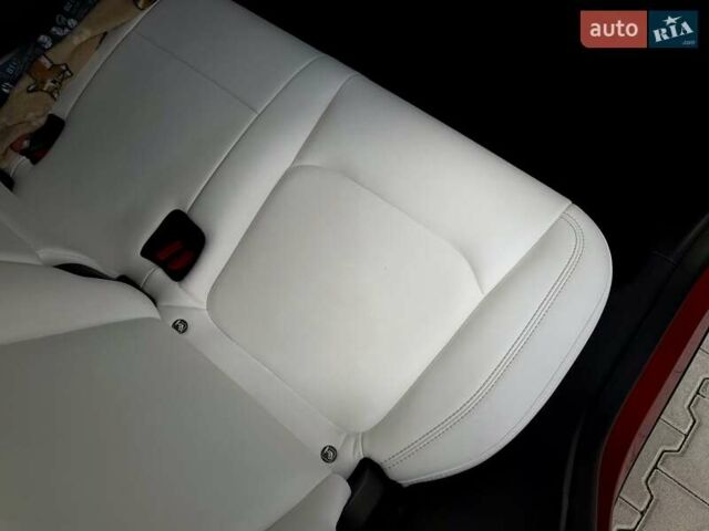 Красный Тесла Model Y, объемом двигателя 0 л и пробегом 100 тыс. км за 25350 $, фото 57 на Automoto.ua