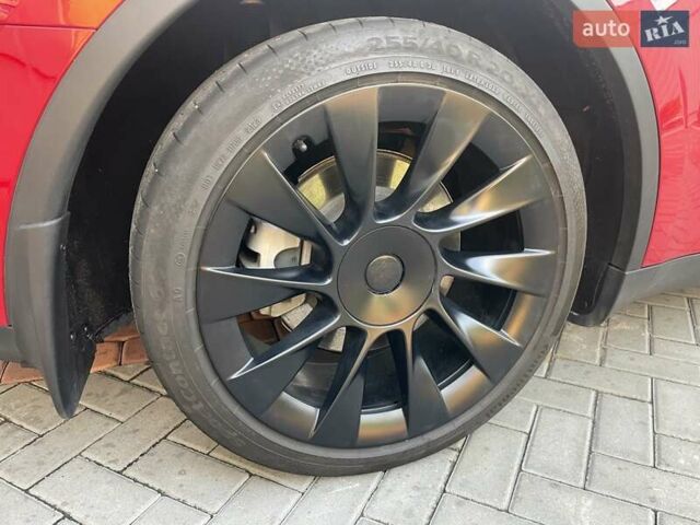 Красный Тесла Model Y, объемом двигателя 0 л и пробегом 81 тыс. км за 27500 $, фото 40 на Automoto.ua