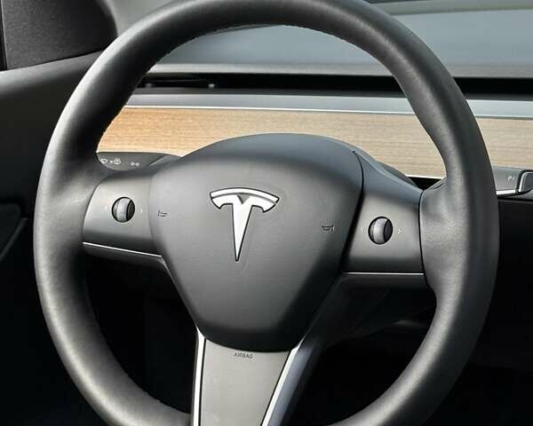 Красный Тесла Model Y, объемом двигателя 0 л и пробегом 75 тыс. км за 25000 $, фото 14 на Automoto.ua