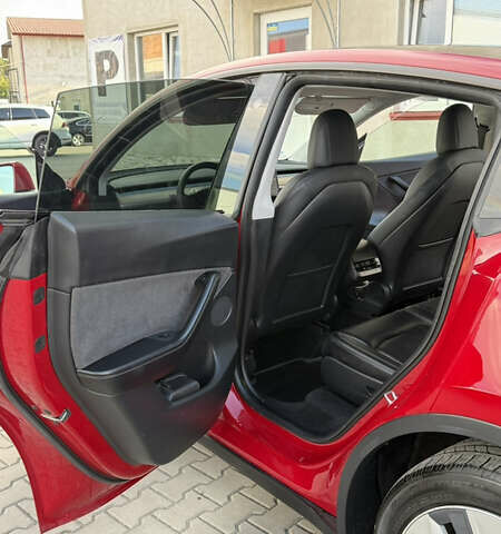 Красный Тесла Model Y, объемом двигателя 0 л и пробегом 146 тыс. км за 23000 $, фото 20 на Automoto.ua