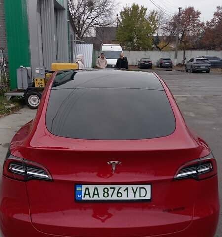 Красный Тесла Model Y, объемом двигателя 0 л и пробегом 150 тыс. км за 25500 $, фото 7 на Automoto.ua