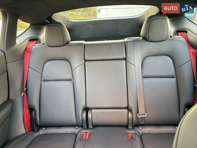 Красный Тесла Model Y, объемом двигателя 0 л и пробегом 60 тыс. км за 25000 $, фото 22 на Automoto.ua