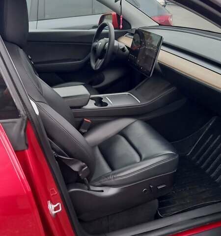 Красный Тесла Model Y, объемом двигателя 0 л и пробегом 150 тыс. км за 25500 $, фото 15 на Automoto.ua