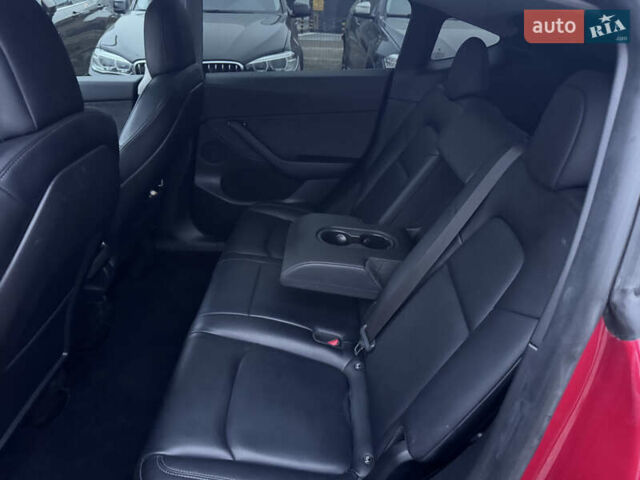 Красный Тесла Model Y, объемом двигателя 0 л и пробегом 85 тыс. км за 23500 $, фото 31 на Automoto.ua