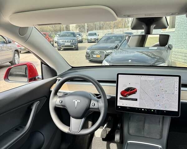 Красный Тесла Model Y, объемом двигателя 0 л и пробегом 75 тыс. км за 25000 $, фото 11 на Automoto.ua
