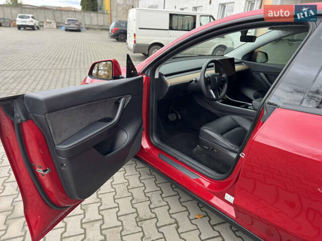 Червоний Тесла Model Y, об'ємом двигуна 0 л та пробігом 117 тис. км за 19500 $, фото 18 на Automoto.ua