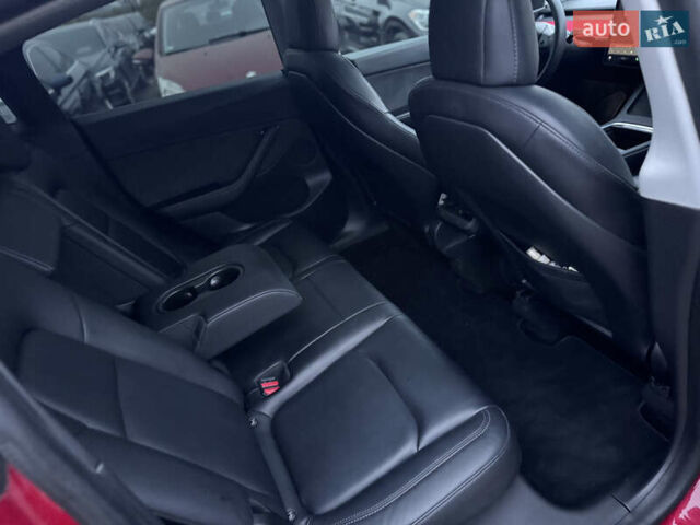 Красный Тесла Model Y, объемом двигателя 0 л и пробегом 85 тыс. км за 23500 $, фото 37 на Automoto.ua