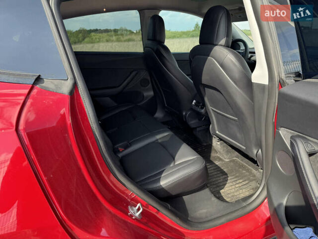 Красный Тесла Model Y, объемом двигателя 0 л и пробегом 71 тыс. км за 23500 $, фото 34 на Automoto.ua
