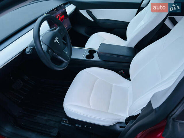 Красный Тесла Model Y, объемом двигателя 0 л и пробегом 78 тыс. км за 24000 $, фото 17 на Automoto.ua