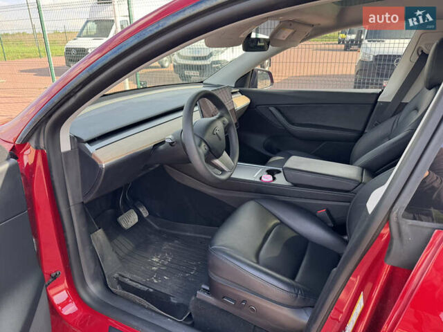 Красный Тесла Model Y, объемом двигателя 0 л и пробегом 71 тыс. км за 23500 $, фото 19 на Automoto.ua