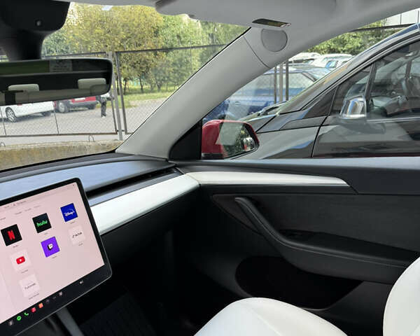Красный Тесла Model Y, объемом двигателя 0 л и пробегом 25 тыс. км за 24900 $, фото 11 на Automoto.ua