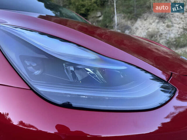 Тесла Model Y 2022 в Львове на Automoto.ua Красный Тесла Model Y, объемом двигателя 0 л и пробегом 45 тыс. км за 30999 $, фото 20 на Automoto.ua