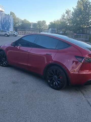 Красный Тесла Model Y, объемом двигателя 0 л и пробегом 108 тыс. км за 25500 $, фото 11 на Automoto.ua