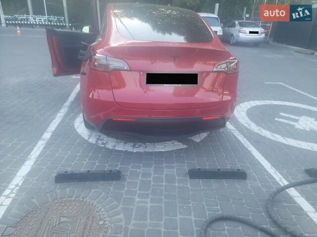 Тесла Model Y 2022 в Киеве на Automoto.ua Красный Тесла Model Y, объемом двигателя 0 л и пробегом 37 тыс. км за 26999 $, фото 4 на Automoto.ua