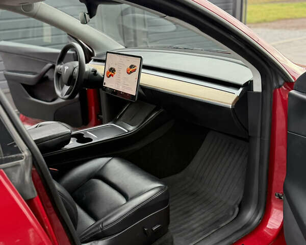 Красный Тесла Model Y, объемом двигателя 0 л и пробегом 137 тыс. км за 24200 $, фото 27 на Automoto.ua