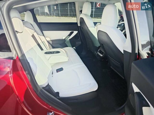 Красный Тесла Model Y, объемом двигателя 0 л и пробегом 54 тыс. км за 27800 $, фото 26 на Automoto.ua