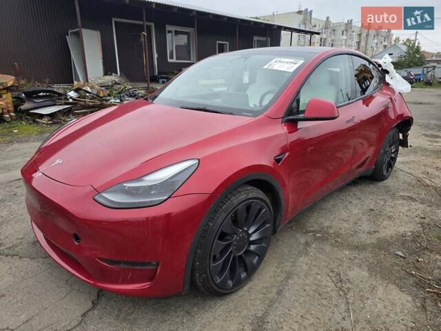 Тесла Model Y 2022 в Костополе на Automoto.ua Красный Тесла Model Y, объемом двигателя 0 л и пробегом 129 тыс. км за 17500 $, фото 7 на Automoto.ua