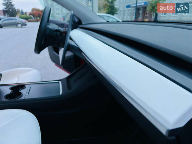 Красный Тесла Model Y, объемом двигателя 0 л и пробегом 78 тыс. км за 24000 $, фото 36 на Automoto.ua