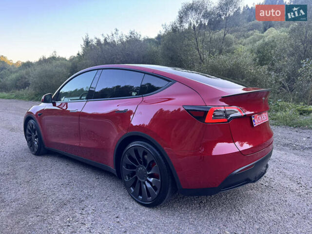 Тесла Model Y 2022 в Львове на Automoto.ua Красный Тесла Model Y, объемом двигателя 0 л и пробегом 45 тыс. км за 30999 $, фото 7 на Automoto.ua