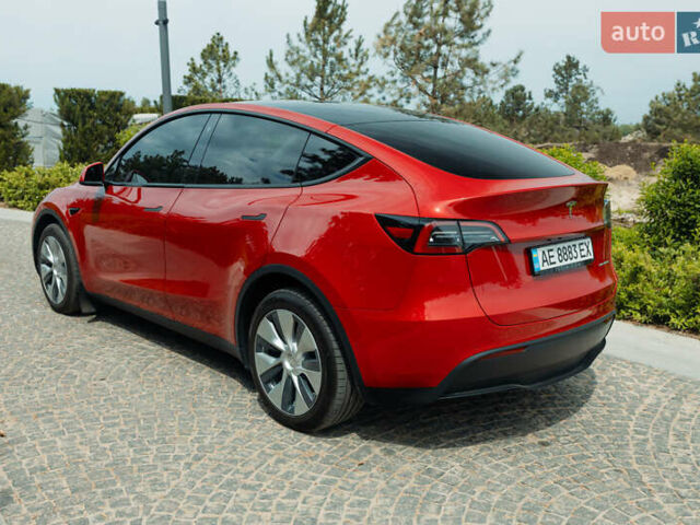 Красный Тесла Model Y, объемом двигателя 0 л и пробегом 29 тыс. км за 31900 $, фото 2 на Automoto.ua